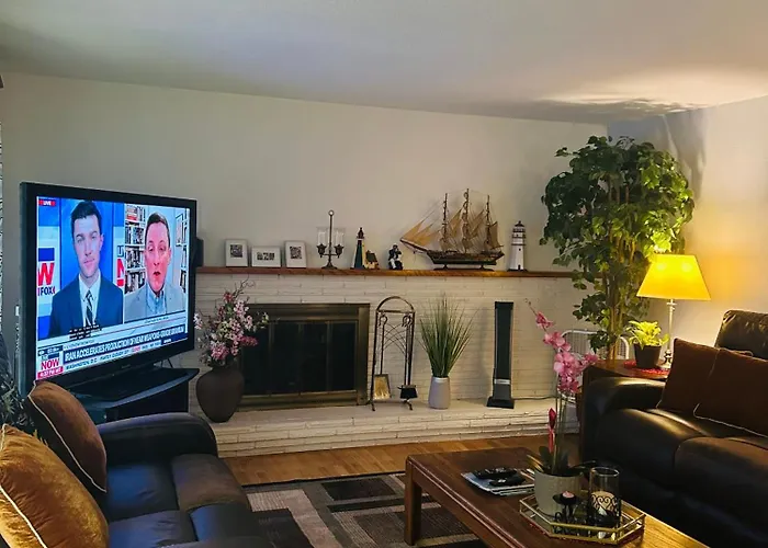 Emerald City 3 Bedroom 1 Bath Home