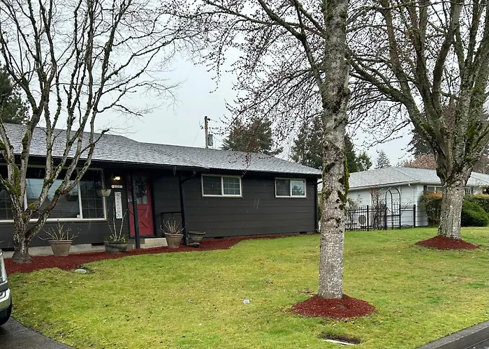 Emerald City 3 Bedroom 1 Bath Home